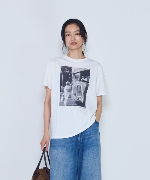 Couture d'adam(クチュールドアダム)の「<COUTURE D'ADAM(クチュール ド アダム)>“Jane&Serge with Double Decker”T-シャツ(Monochrome・White)(Tシャツ/カットソー・レディース・ホワイト系その他3・38)」の7枚目の写真