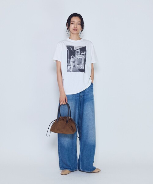 Couture d'adam(クチュールドアダム)の「<COUTURE D'ADAM(クチュール ド アダム)>“Jane&Serge with Double Decker”T-シャツ(Monochrome・White)(Tシャツ/カットソー・レディース・ホワイト系その他3・38)」の5枚目の写真