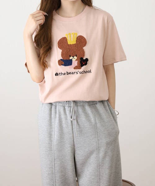 FUNALIVE(ファンアライブ)の「くまのがっこう ティータイム柄 サガラ刺繍 天竺半袖Tシャツ(Tシャツ/カットソー・メンズ・チャコール/ホワイト/ピンクベージュ・M/LL/L)」の17枚目の写真