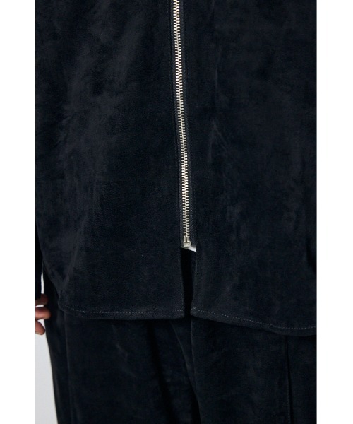 AZUL by moussy(アズールバイマウジー)の「【セットアップ対応】薄手フェイクスエードジップシャツ 秋服 冬服 長袖(シャツ/ブラウス・メンズ・グレー/ブラック/ダークブラウン・LARGE/MEDIUM)」の7枚目の写真