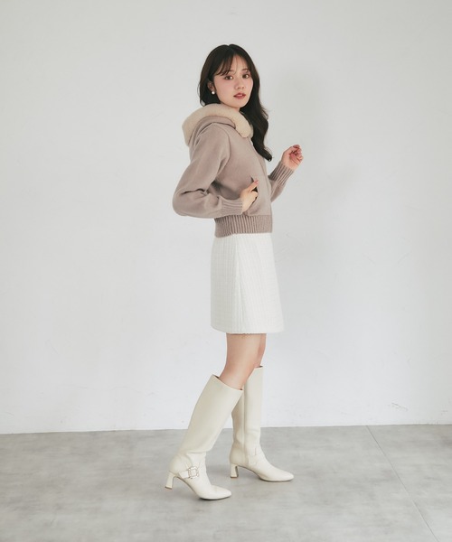 tocco closet(トッコ クローゼット)の「フードファー付きビジュースライダーニットパーカー(パーカー・レディース・ブラック/グレー/アイボリー/モカ/ピンクベージュ・M)」の21枚目の写真
