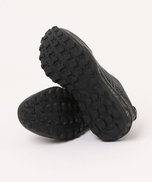 ASICS(アシックス)の「ASICS アシックス GEL-SONOMA 8 GTX【防水透湿】GORE-TEX ゴアテックス レディーススニーカー(ゲルソノマ8GTX) 1012B770 002 ブラック/キャリアグレー(スニーカー・レディース・ブラック×ブラック・25.0cm/24.0cm/24.5cm/23.5cm/23.0cm/22.5cm)」の3枚目の写真