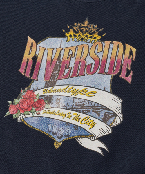 URBANDTYPE（アーバンディタイプ）の「リバーサイド スウェットシャツ_ネイビー（Tシャツ/カットソー・レディース・その他・SMALL/MEDIUM）」の5枚目の写真