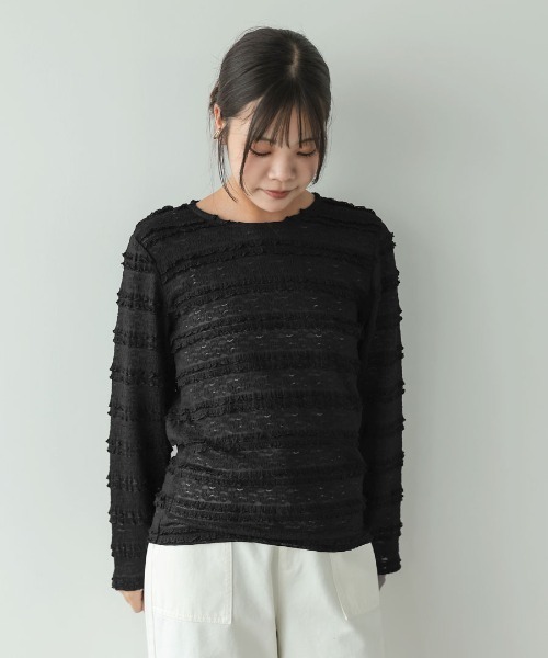 pufe(ピュフェ)の「【繊細なレースと立体感のあるフリルデザインがコーデに華やかさを】【pufe】フリル レース シアー トップス レディース 長袖 レース フリル シアートップス 総レース 透け感 シースルー クルーネック 立体フリル 伸縮性 ストレッチ春 秋 冬 pufe ピュフェ(Tシャツ/カットソー・レディース・ホワイト/ブラック・ONE SIZE)」の13枚目の写真