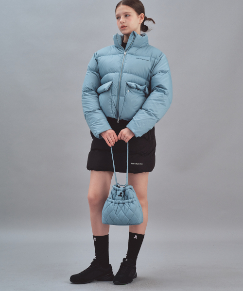 Rest&Recreation(レストアンドレクリエーション)の「QUILTED BUCKET BAG - BLUE(ショルダーバッグ・レディース・その他・ONE)」の4枚目の写真