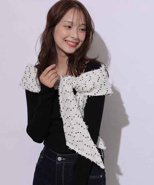 Mystrada(マイストラーダ)の「リボンドッキングオフショルニット(ニット/セーター・レディース・ホワイト/ブラック/ブラック系その他2・38)」の10枚目の写真