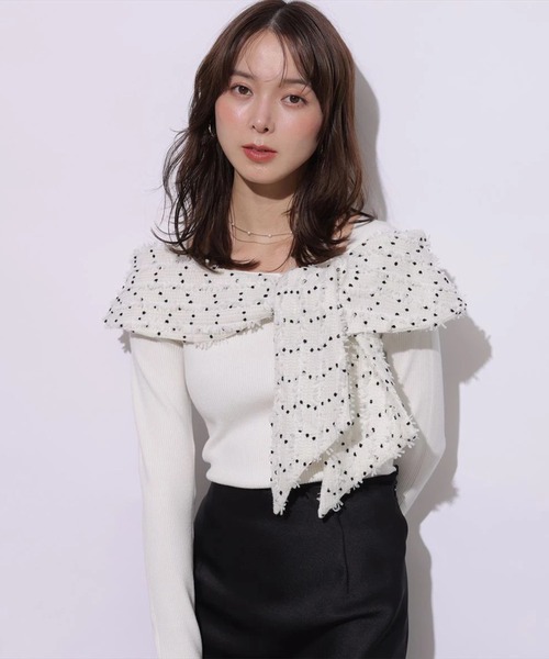 Mystrada(マイストラーダ)の「リボンドッキングオフショルニット(ニット/セーター・レディース・ホワイト/ブラック/ブラック系その他2・38)」の19枚目の写真