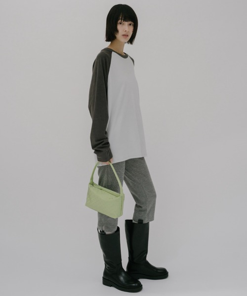 duei（デュイ）の「起毛フライスラグランルーズロンT（Tシャツ/カットソー・レディース・チャコールグレー/カーキ・FREE）」の11枚目の写真