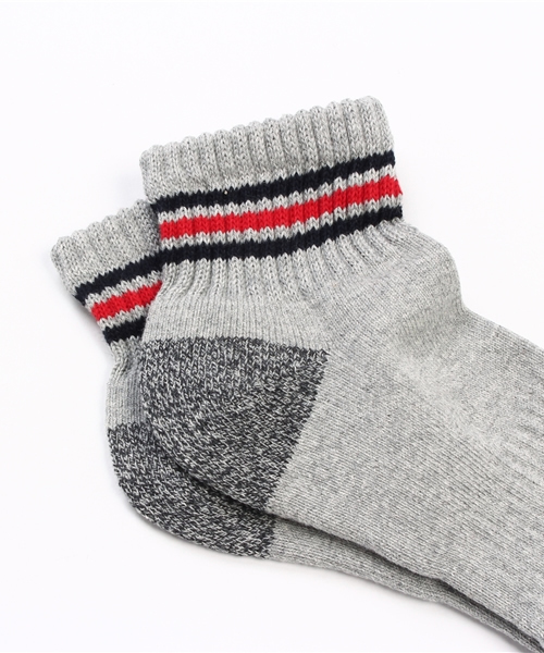 Right-on（ライトオン）の「【Right-on Basic】クォーター丈 パイルラインソックス（ソックス/靴下・メンズ・レッド系その他/その他8/ネイビー系/その他9/ブルー系その他/ホワイト×ネイビー/その他4・S26-28/25-27）」の8枚目の写真