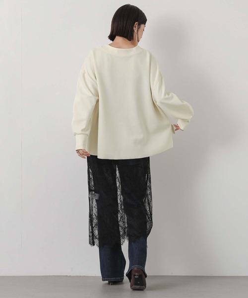Gready Brilliant(グレディブリリアン)の「カットバックフレアVネックカーディガン(カーディガン/ボレロ・レディース・アイボリー/ブラック・FREE)」の5枚目の写真