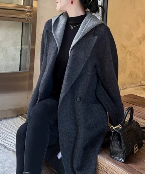 LUCPY(ラクピー)の「フード付き ダブルブレストロングコート(その他アウター・レディース・ダークグレー・X-LARGE/LARGE/MEDIUM/SMALL)」の2枚目の写真