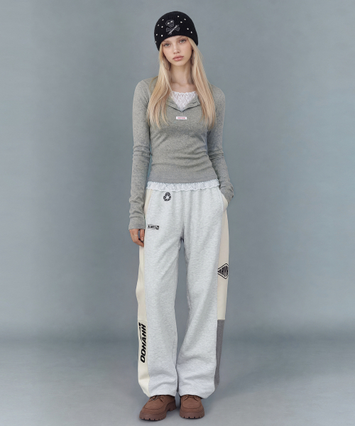 OOH-AHH(ウーアー)の「レースレイヤードTシャツ(グレー)(Tシャツ/カットソー・レディース・その他・FREE)」の2枚目の写真