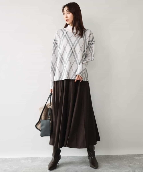 MK MICHEL KLEIN（エムケーミッシェルクラン）の「[洗える]バイアスチェック柄ニットプルオーバー（ニット/セーター・レディース・グレイッシュベージュ/ネイビー・38）」の14枚目の写真