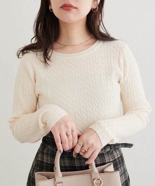 natural couture(ナチュラルクチュール)の「ケーブル柄ニット(ニット/セーター・レディース・ブラウン/ブラック系その他/アイボリー/グレイッシュベージュ/ブラウン系その他・FREE)」の1枚目の写真