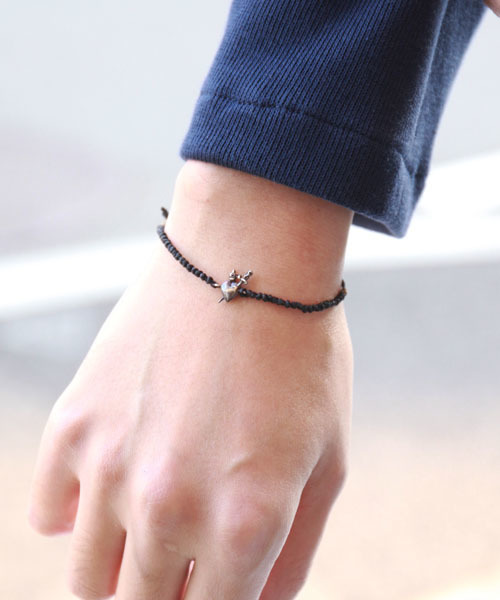 Petite Coeur Sacre Narrow Waxed Cord Bracelet(コード ブレスレット