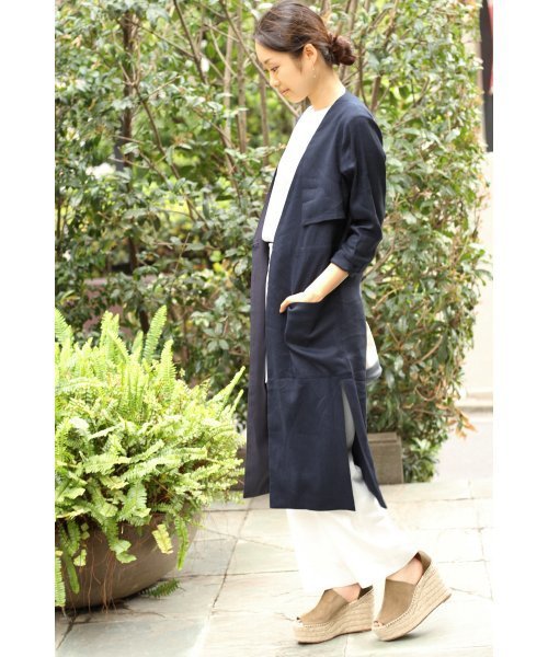 FIGARO Paris（フィガロパリ）の「アサレーヨンコーディガンジャケット◆（その他アウター・レディース・ホワイト/ネイビー・36/38）」の17枚目の写真