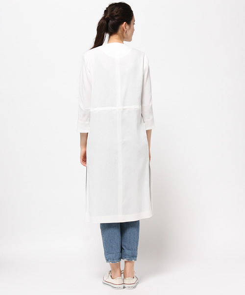 FIGARO Paris（フィガロパリ）の「アサレーヨンコーディガンジャケット◆（その他アウター・レディース・ホワイト/ネイビー・36/38）」の5枚目の写真