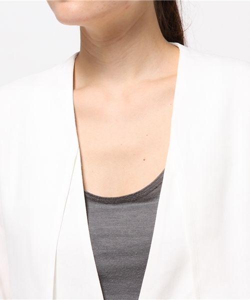 FIGARO Paris（フィガロパリ）の「アサレーヨンコーディガンジャケット◆（その他アウター・レディース・ホワイト/ネイビー・36/38）」の6枚目の写真