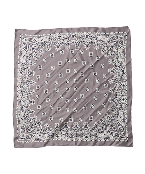 WEGO（ウィゴー）の「WEGO/ペイズリースカーフ（バンダナ/スカーフ・レディース・レッド/ピンク/ホワイト/ネイビー/ブラック/グレー/ワイン・FREE）」の4枚目の写真