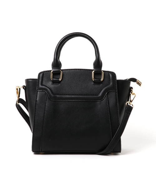 PLAIN CLOTHING（プレーンクロージング）の「エラ型ハンドバッグ/ショルダーバッグ【PLAIN CLOTHING】（ショルダーバッグ・レディース・レッド/キャメル/ブラック/ダークグレー・FREE）」の2枚目の写真