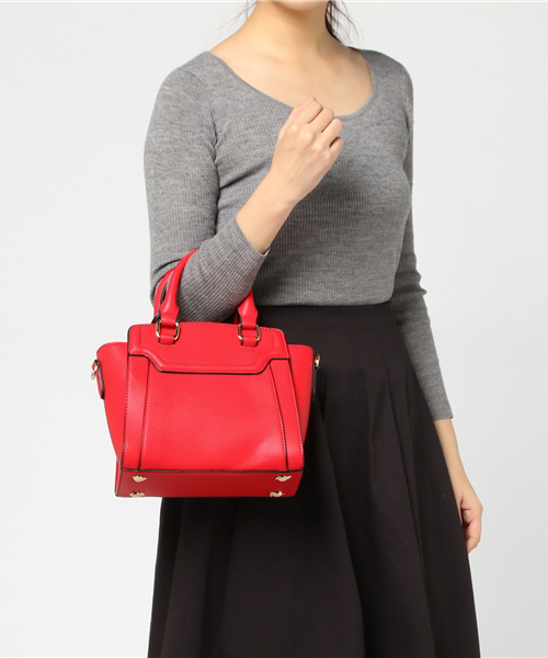 PLAIN CLOTHING（プレーンクロージング）の「エラ型ハンドバッグ/ショルダーバッグ【PLAIN CLOTHING】（ショルダーバッグ・レディース・レッド/キャメル/ブラック/ダークグレー・FREE）」の14枚目の写真