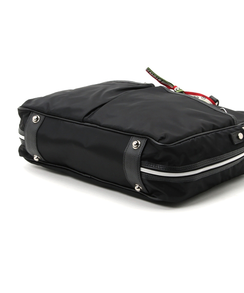 Orobianco（オロビアンコ）の「オロビアンコ　シングルファスナーブリーフ　Ａ４　/　90101（ビジネスバッグ・メンズ・レッド/ブラック/カーキ/グレー/ネイビー/ブルー・FREE）」の13枚目の写真