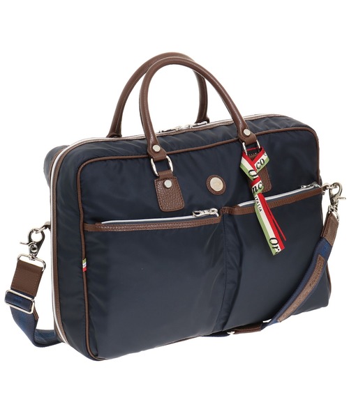 Orobianco（オロビアンコ）の「オロビアンコ　シングルファスナーブリーフ　Ａ４　/　90101（ビジネスバッグ・メンズ・レッド/ブラック/カーキ/グレー/ネイビー/ブルー・FREE）」の4枚目の写真