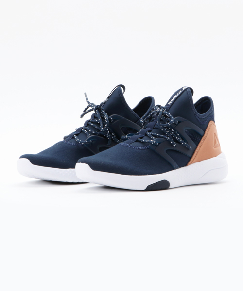 Reebok(リーボック)の「ハヤス(スニーカー・レディース・ネイビー/ホワイト・24.5cm/23.5cm/22.5cm/25.5cm/26.0cm/25.0cm/24.0cm/23.0cm/22.0cm)」の2枚目の写真