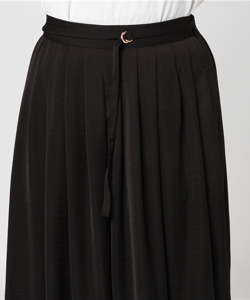 laboratory work（ラボラトリーワーク）の「ベルト付サテンギャザーガウチョパンツ（その他パンツ・レディース・ブラック/ブルー/バーガンディー・MEDIUM）」の4枚目の写真