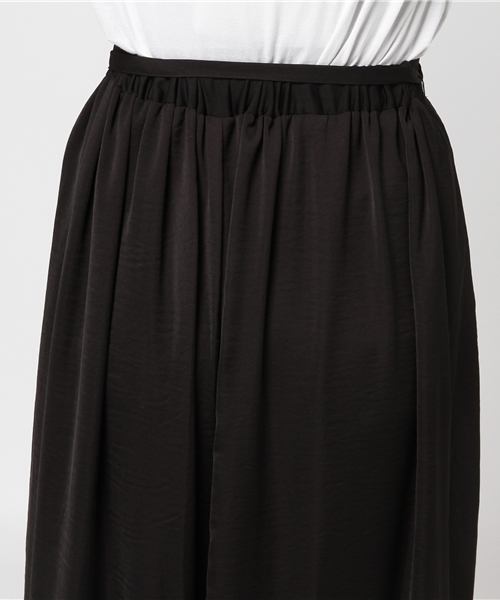 laboratory work（ラボラトリーワーク）の「ベルト付サテンギャザーガウチョパンツ（その他パンツ・レディース・ブラック/ブルー/バーガンディー・MEDIUM）」の5枚目の写真