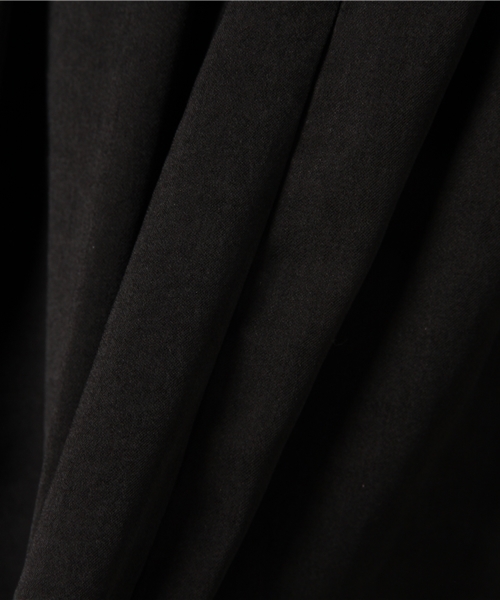 laboratory work（ラボラトリーワーク）の「ベルト付サテンギャザーガウチョパンツ（その他パンツ・レディース・ブラック/ブルー/バーガンディー・MEDIUM）」の8枚目の写真