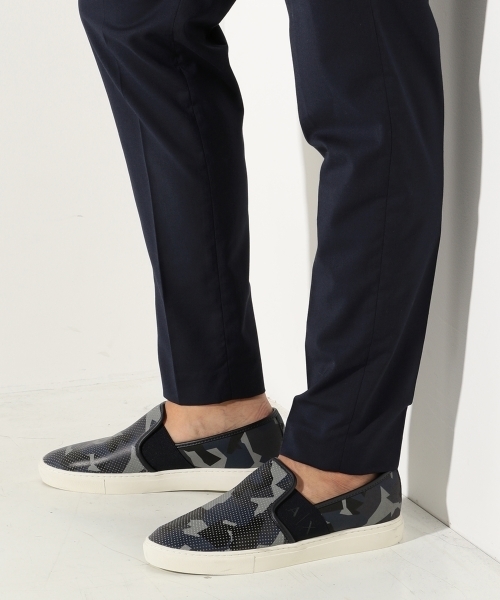 美品 【ARMANI EXCHANG】アルマーニ スニーカー スリッポン レザー ARMANI EXCHANGE（アルマーニエクスチェンジ）の「【AX