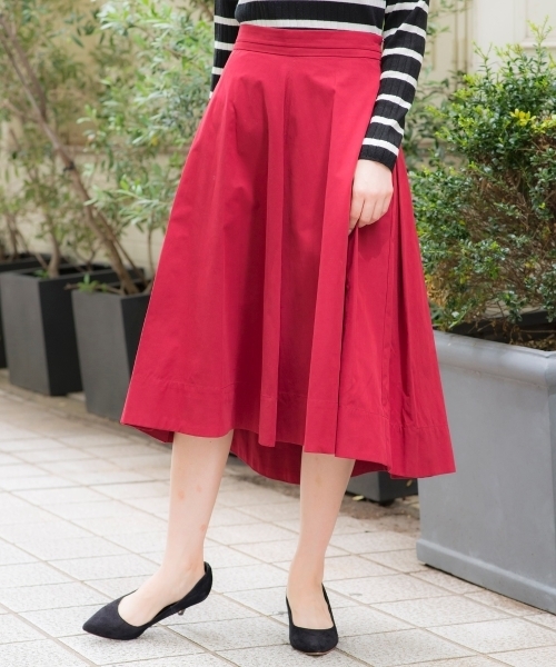 le.coeur blanc(ルクールブラン)の「【WEB限定PRICE】ピーチフィッシュテールフレアスカート(スカート・レディース・グレイッシュベージュ/レッド系その他/ネイビー・FREE)」の5枚目の写真