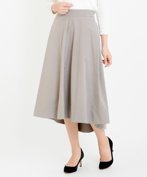 le.coeur blanc(ルクールブラン)の「【WEB限定PRICE】ピーチフィッシュテールフレアスカート(スカート・レディース・グレイッシュベージュ/レッド系その他/ネイビー・FREE)」の10枚目の写真