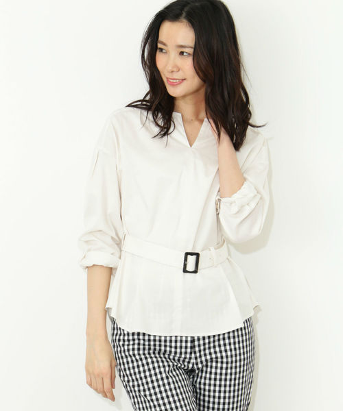 NATURAL BEAUTY BASIC(ナチュラルビューティーベーシック)の「◆ベルテッドブラウス(シャツ/ブラウス・レディース・ホワイト系その他/オフホワイト/ネイビー・MEDIUM/SMALL)」の3枚目の写真