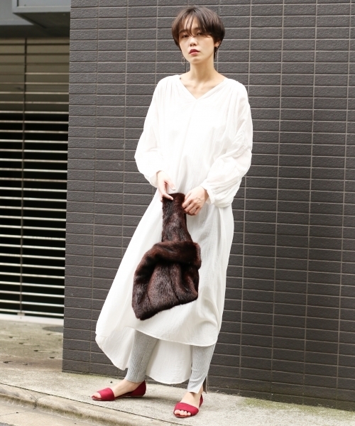 LOWRYS FARM（ローリーズファーム）の「コットンレースアップワンピ　803021（ワンピース・レディース・オフホワイト/ブラック/グリーン/ブラウン・FREE）」の18枚目の写真