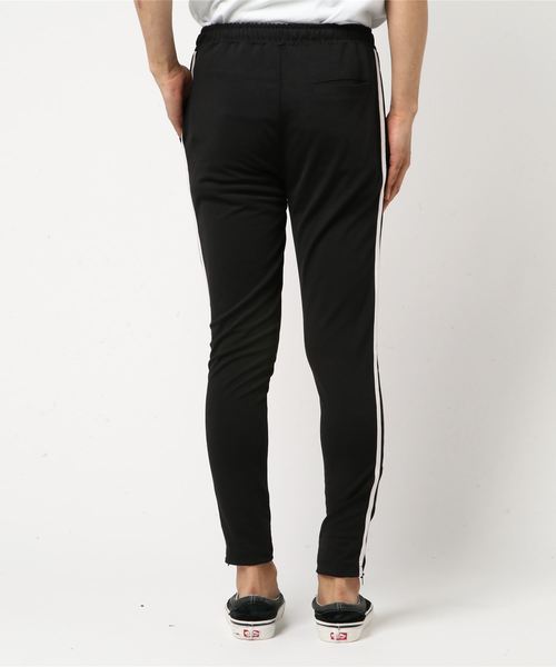 WEGO（ウィゴー）の「WEGO/ラインスキニーパンツ（その他パンツ・メンズ・ブラック・SMALL/MEDIUM/LARGE/X-SMALL）」の3枚目の写真