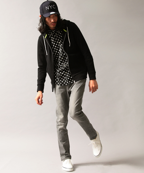 BEAUTY&YOUTH UNITED ARROWS（ビューティーアンドユースユナイテッドアローズ）の「by ∴ シェービング デニム スキニー テーパードパンツ◆（デニムパンツ・メンズ・グレー/コバルトブルー・SMALL/MEDIUM/LARGE/X-LARGE）」の6枚目の写真