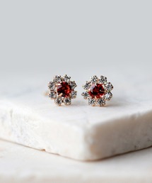 cui-cui フラワー ダイア ピアス cui-cui｜キュイキュイのアクセサリー（フラワーモチーフ）通販 - ZOZOTOWN