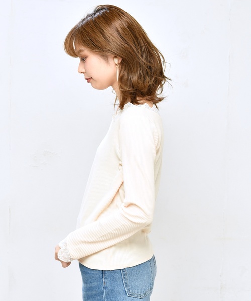 natural couture（ナチュラルクチュール）の「チュールレース付きテレコプルオーバー（Tシャツ/カットソー・レディース・ブラック/アイボリー/モカ・FREE）」の7枚目の写真