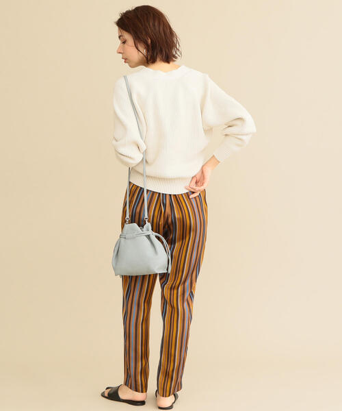 BEAUTY&YOUTH UNITED ARROWS（ビューティーアンドユースユナイテッドアローズ）の「BY∴ 畦ドルマンVネックニットカーディガン -手洗い可能- о（カーディガン/ボレロ・レディース・ライトブルー/オフホワイト/ライム・FREE）」の10枚目の写真