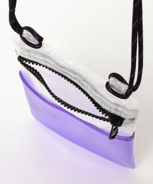 Ray BEAMS（レイビームス）の「CONTROL FREAK × Ray BEAMS / 別注 シート サコッシュ（ショルダーバッグ・レディース・ホワイト/シルバー・ONE SIZE）」の11枚目の写真