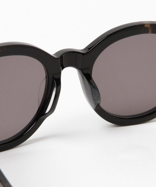 Ray BEAMS(レイビームス)の「【一部予約】A.D.S.R. / サングラス "MILLIE"(サングラス・レディース・ホワイト/ブラウン/ホワイト系その他/ブラック/ダークブラウン/ブラック系その他/ベージュ/ブラウン系その他/グレー・ONE SIZE)」の13枚目の写真