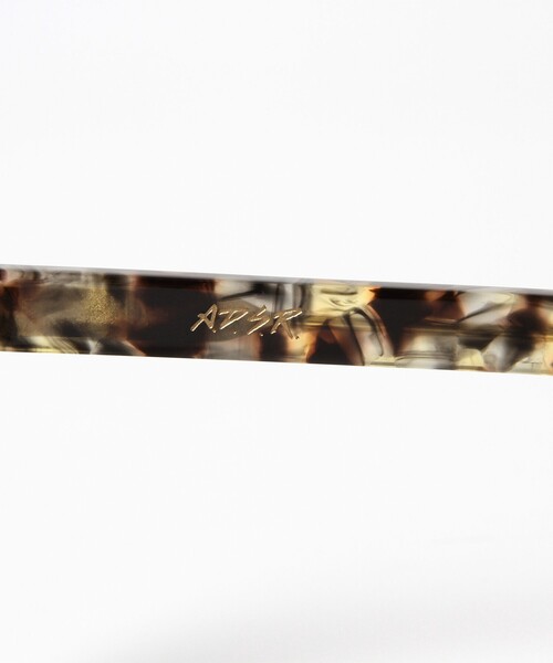 Ray BEAMS(レイビームス)の「【一部予約】A.D.S.R. / サングラス "MILLIE"(サングラス・レディース・ホワイト/ブラウン/ホワイト系その他/ブラック/ダークブラウン/ブラック系その他/ベージュ/ブラウン系その他/グレー・ONE SIZE)」の14枚目の写真