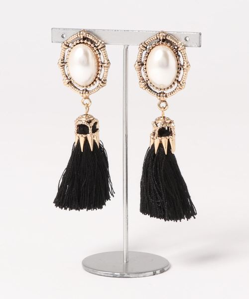 apres jour(アプレジュール)の「【apres jour×ARIAZ】ヴィンテージタッセルパールピアス(ピアス(両耳用)・レディース・ホワイト/ブラック/オレンジ/ライトグレー/グリーン・FREE)」の9枚目の写真