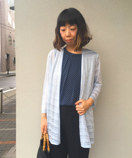 A/C DESIGN BY ALPHA CUBIC（エーシーデザインバイアルファキュービック）の「タックチュニック（Tシャツ/カットソー・レディース・ブラック/ブルー/グリーン・M size/L size）」の11枚目の写真