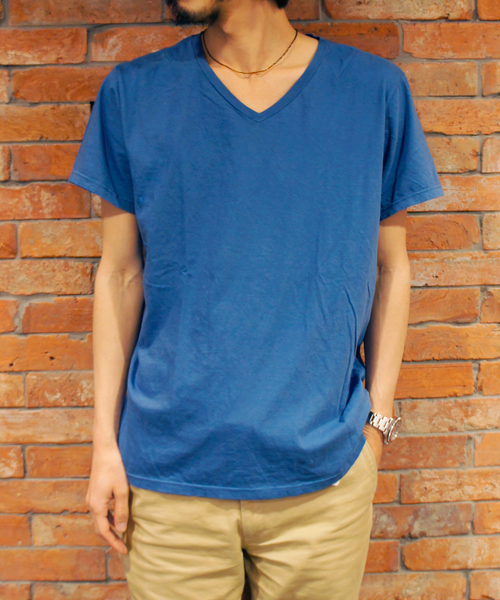 CIAOPANIC(チャオパニック)の「【SAVE KHAKI】VネックTEE(Tシャツ/カットソー・メンズ・グレー/アクア/ライトブルー/パープル/ホワイト・SMALL/MEDIUM)」の2枚目の写真