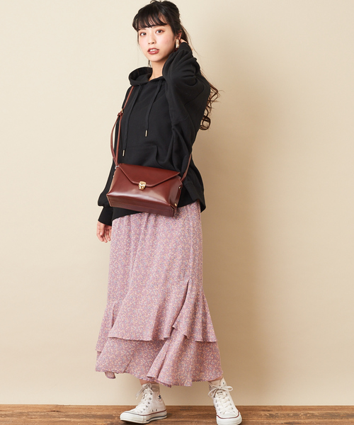 natural couture（ナチュラルクチュール）の「裏毛ゆったりパーカー（スウェット・レディース・ブラック/ベージュ/ブラウン/ボルドー/ラベンダー/グレイッシュベージュ・FREE）」の7枚目の写真