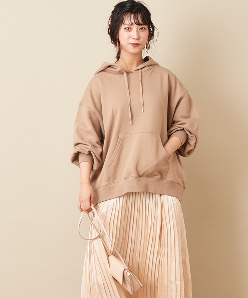 natural couture（ナチュラルクチュール）の「裏毛ゆったりパーカー（スウェット・レディース・ブラック/ベージュ/ブラウン/ボルドー/ラベンダー/グレイッシュベージュ・FREE）」の13枚目の写真