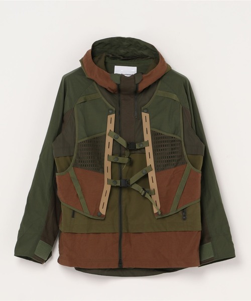 WHITE MOUNTAINEERING（ホワイトマウンテニアリング）の「【White Mountaineering】レイヤードフーデットジャケット / WM2071203（ブルゾン・メンズ・ブラック/カーキ・1/2/3）」の2枚目の写真
